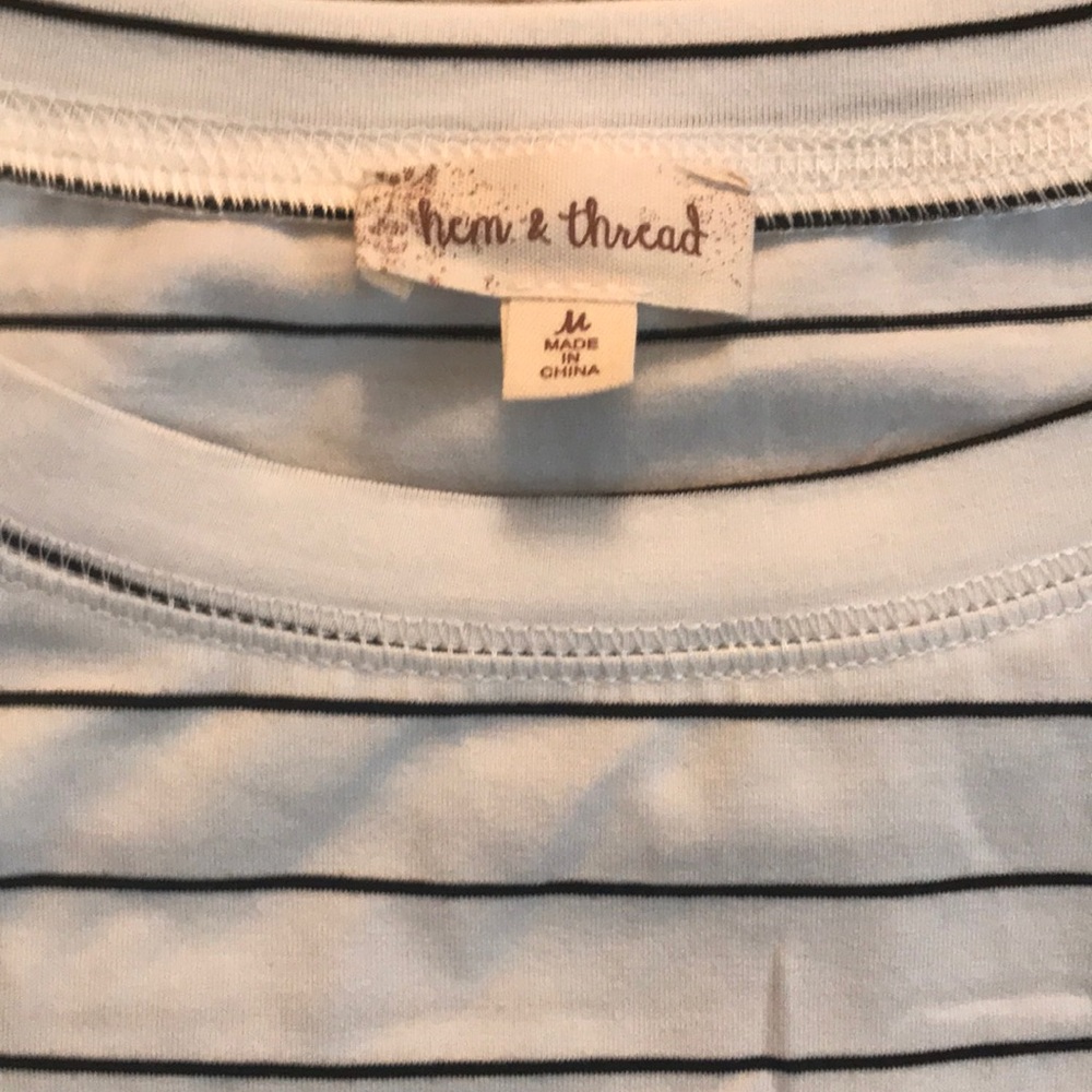 Hem and Thread Contrast Sleeve Hem Stripe Top Sz M - Picture 4 of 4